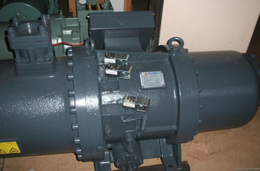 ����ݗU���s�C(j��)������S��